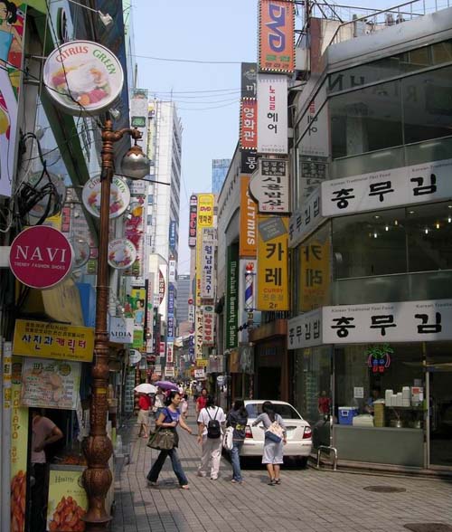 明洞:韓國潮流風(fēng)向標(biāo)圖片